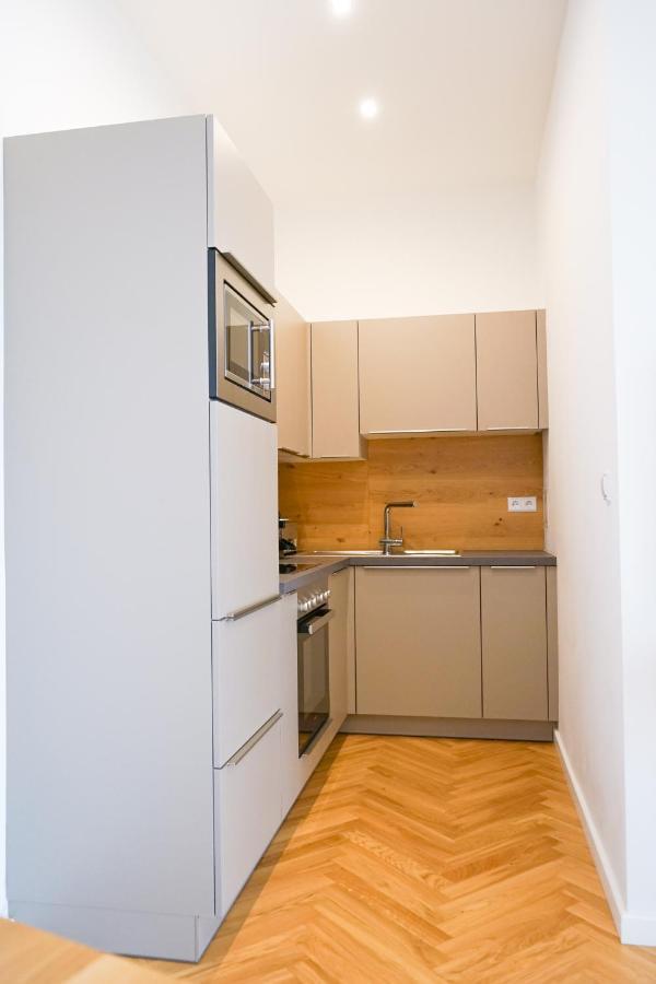 Nadland Apartments B7 เวียนนา ภายนอก รูปภาพ