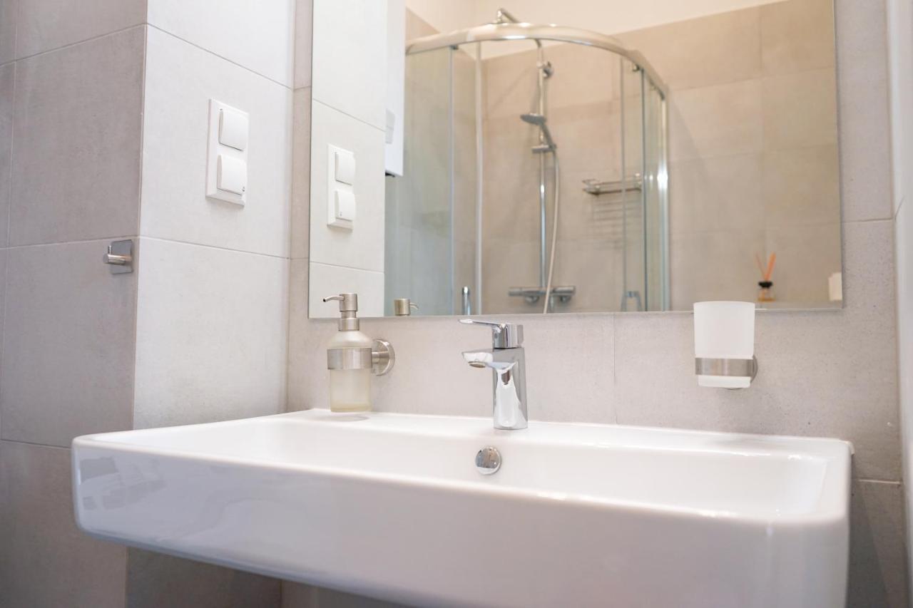 Nadland Apartments B7 เวียนนา ภายนอก รูปภาพ