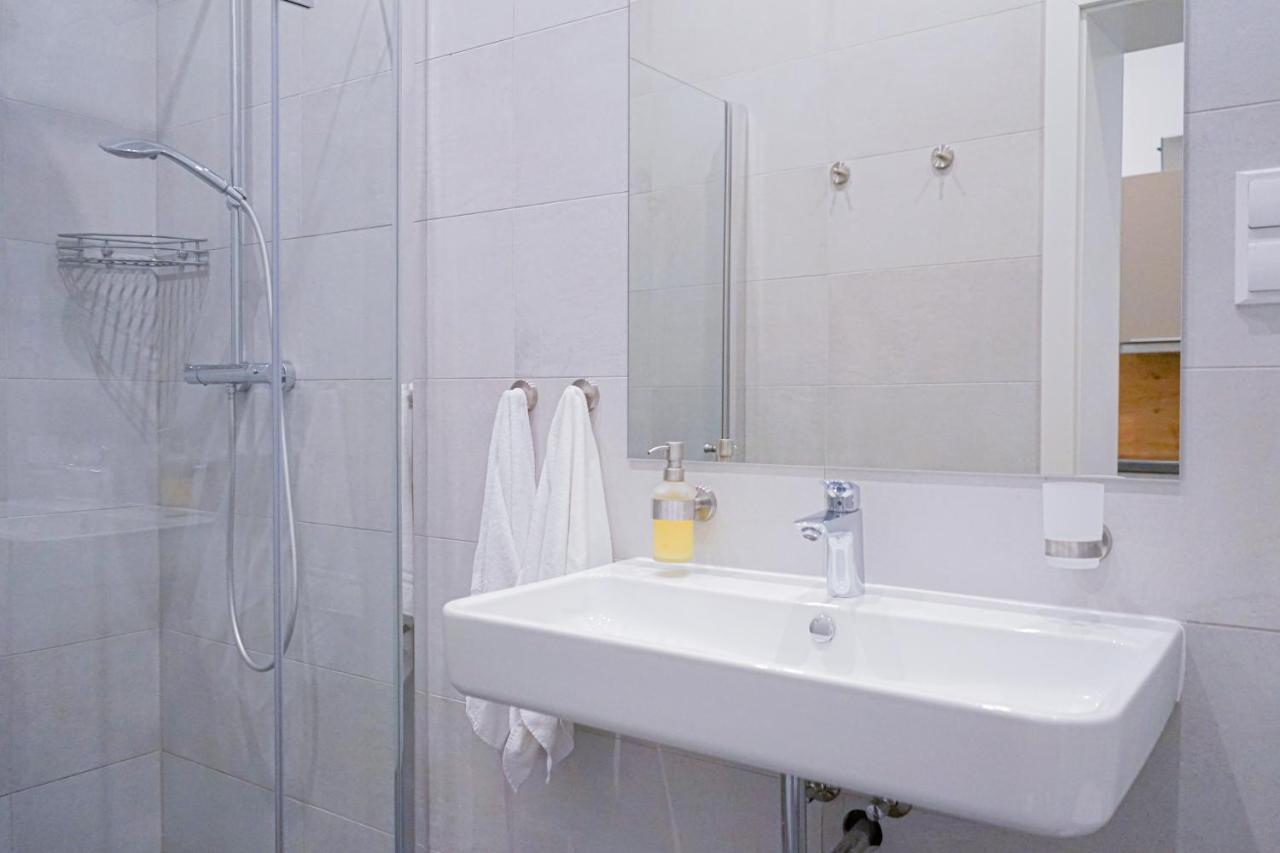 Nadland Apartments B7 เวียนนา ภายนอก รูปภาพ